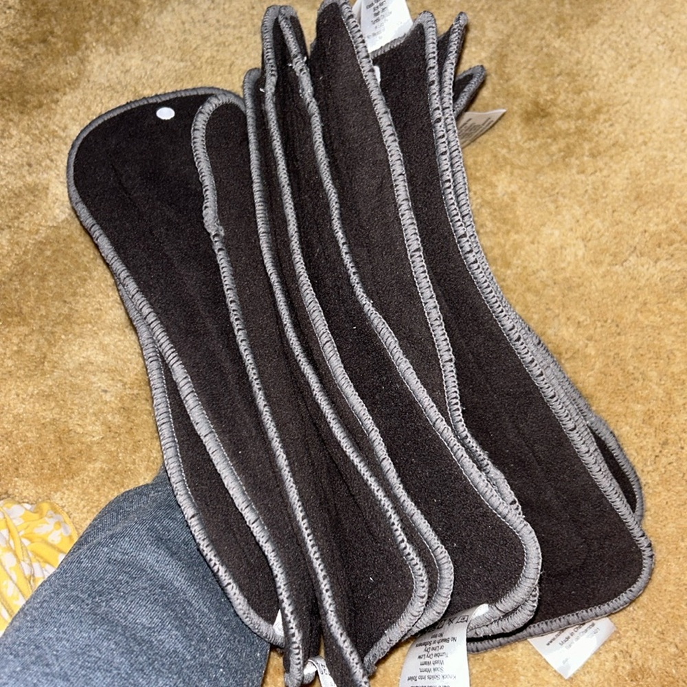 10 Nora’s Nursery charcoal bamboo inserts